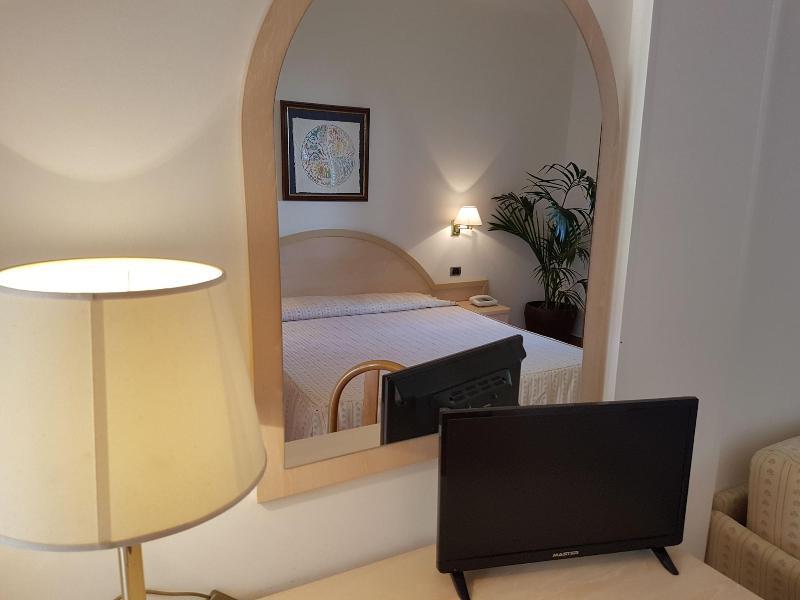 Hotel Gabbiano Beach فيستَ المظهر الخارجي الصورة