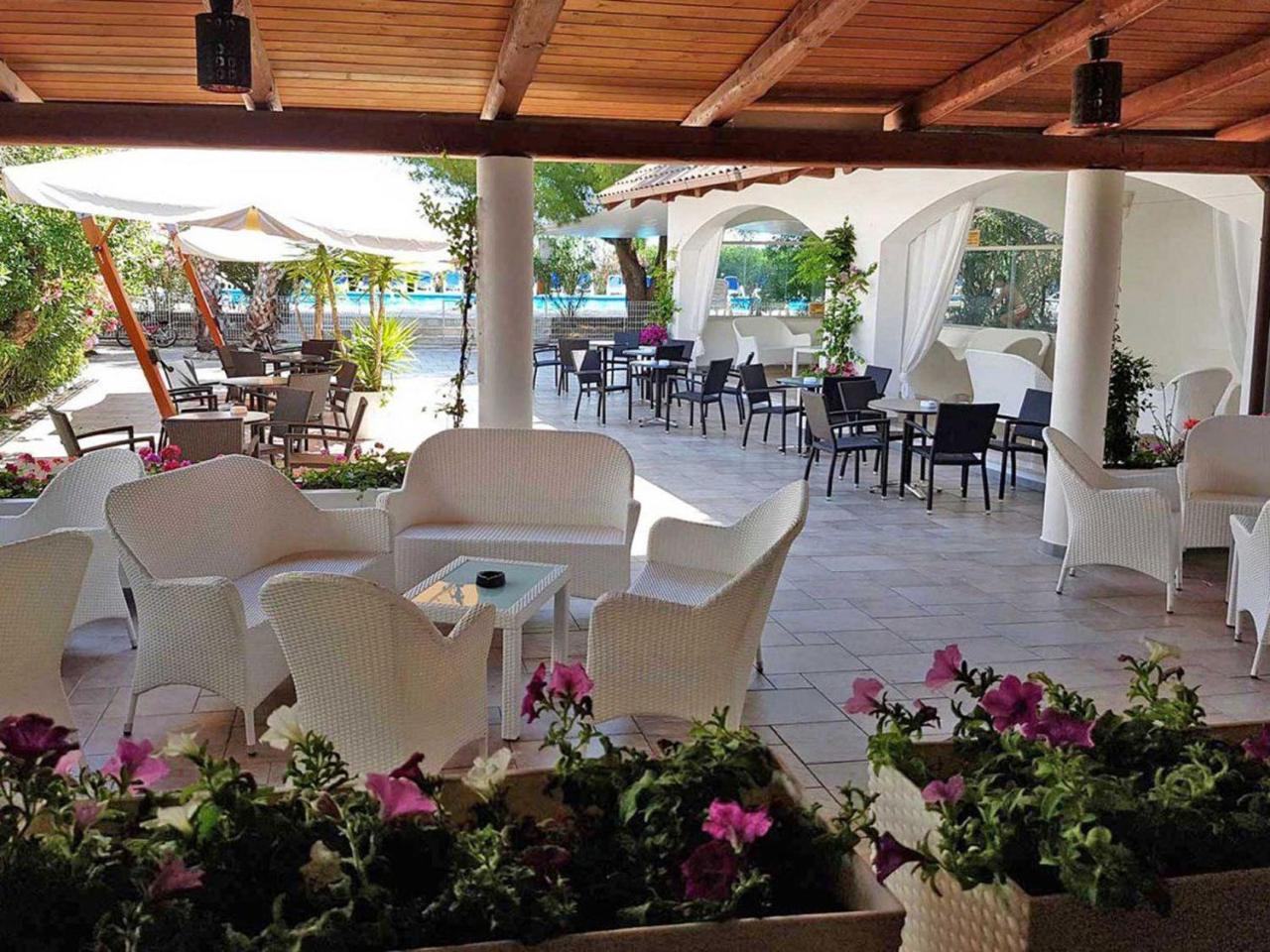 Hotel Gabbiano Beach فيستَ المظهر الخارجي الصورة